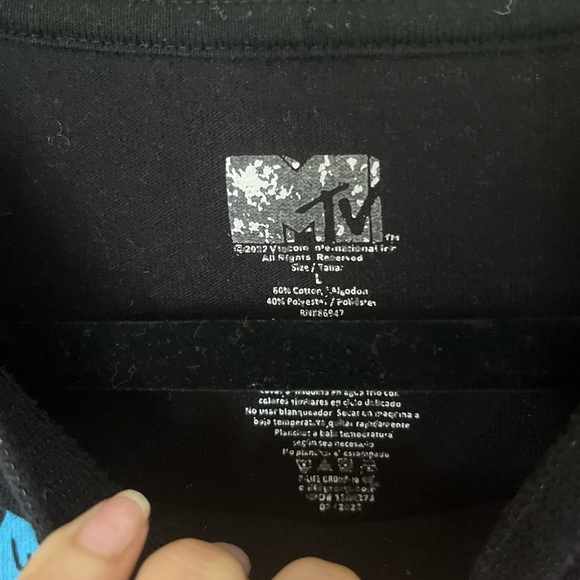 MTV Graphic Tee - Picture 2 of 6